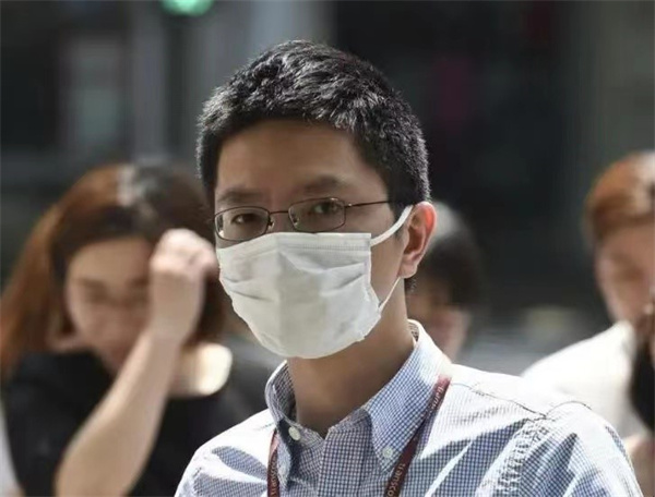 大家开始轻视新冠,称之为“和感冒一样”-婚姻学堂